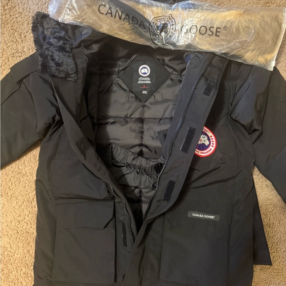 Canada goose expedition heritage parka size - Picture 3 of 4